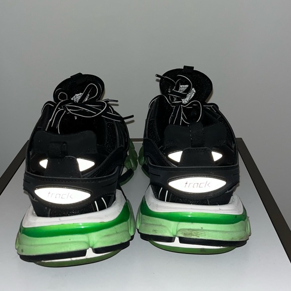 BALENCIAGA shoes for men - Picture 3 of 5